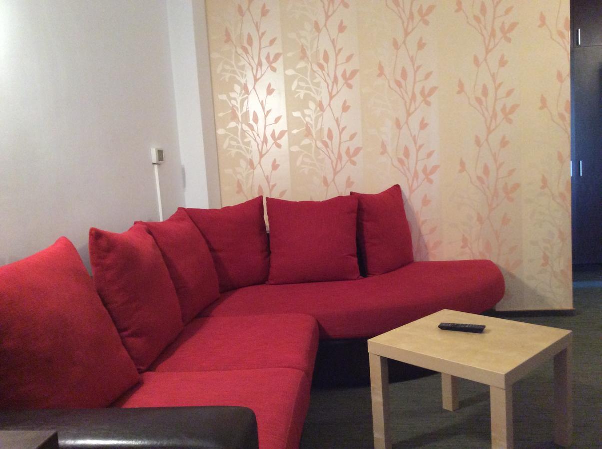 Hotel Kilometrul Zero Dragasani 외부 사진